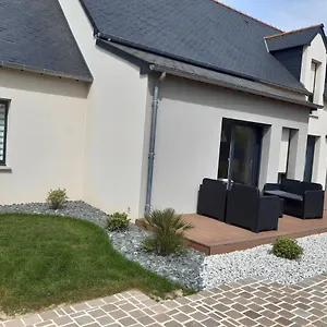  Couette-café Cœur De Ville, Confortable à Louer En Bretagne